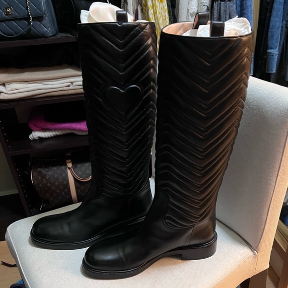 Guccis Boots - Picture 1 of 5